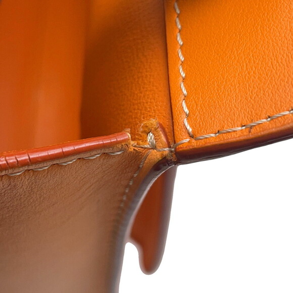 BURBERRY Orange Leather Shoulder Bag - Picture 9 of 16